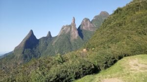 IMG_20241127_070038_041-300x169 Vista da entrada da cidade de Teresópolis