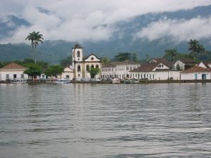 1200px-Paraty-300x225 Paraty