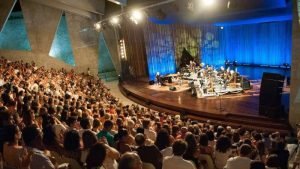 15190482931-300x169 15190482931