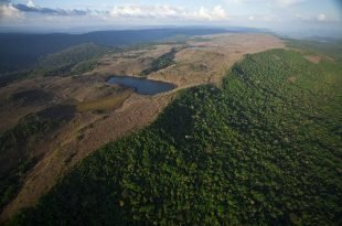 Parque Nacional dos Campos Ferruginosos
