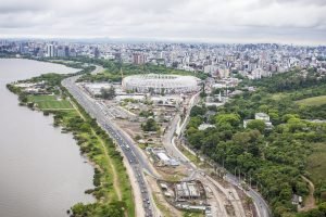 portoalegre_aerea_mobilidade_acessoarenabeirario--300x200 ©2013_Gabriel_Heusi