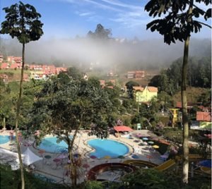 351369_846426_hotel_fazenda_china_park__vista_aerea-300x268 351369_846426_hotel_fazenda_china_park__vista_aerea