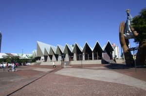 Catedral_de_Cascavel-300x199 Catedral_de_Cascavel