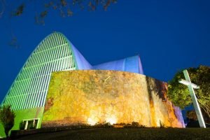 Igreja-Matriz-São-Miguel-Arcanjo-Saomigueldoeste-300x200 Igreja-Matriz-São-Miguel-Arcanjo-Saomigueldoeste