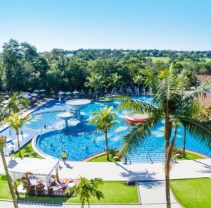 365444_895544_recanto_cataratas_resort_panoramica_nova-300x295 foto: fernando benega