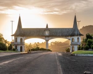 1625079933-300x240 1625079933