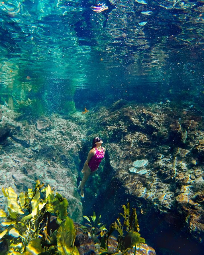 Foto por divulgação Nascente Azul Nascente Azul - flutuação