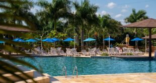 Piscina Mabu Thermas Grand Resort Divulgação / Grupo Mabu